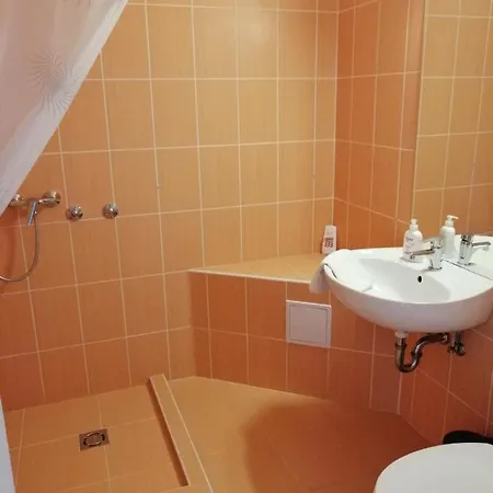 Arany Griff 3* Pápa