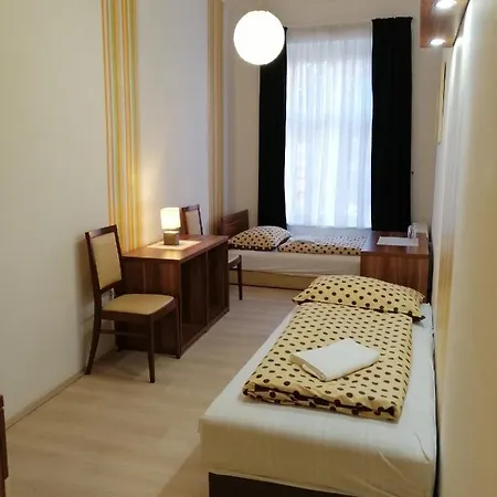 Arany Griff Hotel 3*