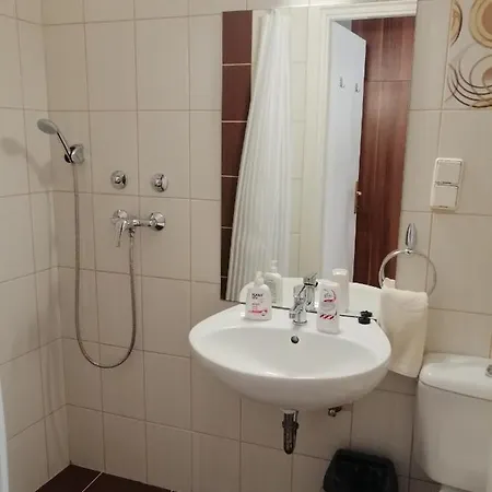 Arany Griff 3* Pápa